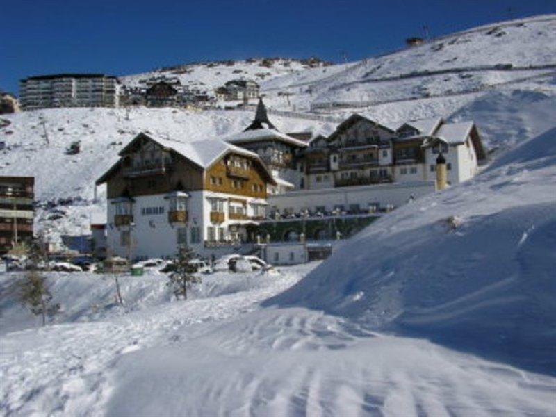 Hotel Ghm Monachil Sierra Nevada Exterior foto